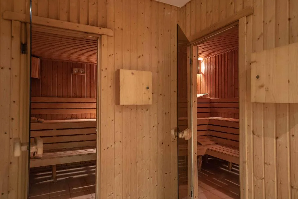 Sports and Entertainment, Grifid Hotel Bolero, Varna