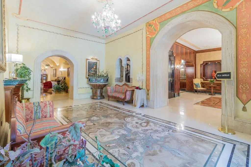 Lobby, Torre Sant Angelo, Rome
