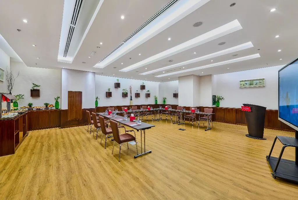 Conferences, Ramada Hotel & Suites by Wyndham JBR, Dubai