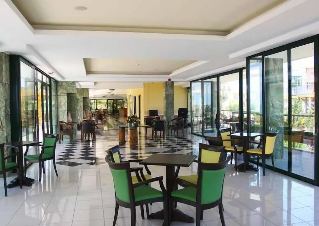 Restaurant, Eri Beach & Village, Crete