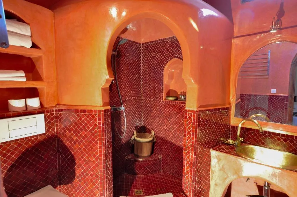 QUADRUPLE DELUXE ONE BED Room, Dar 7 Louyat, Fez
