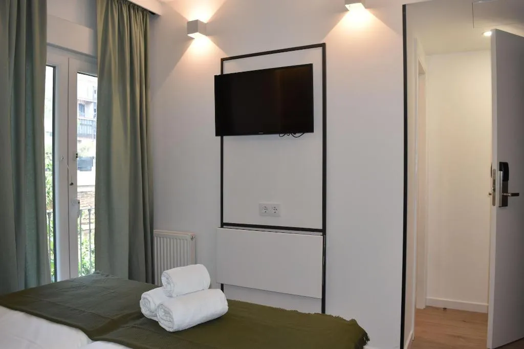 TWIN WITH BALCONY Room, Casp Green House, Barcelona
