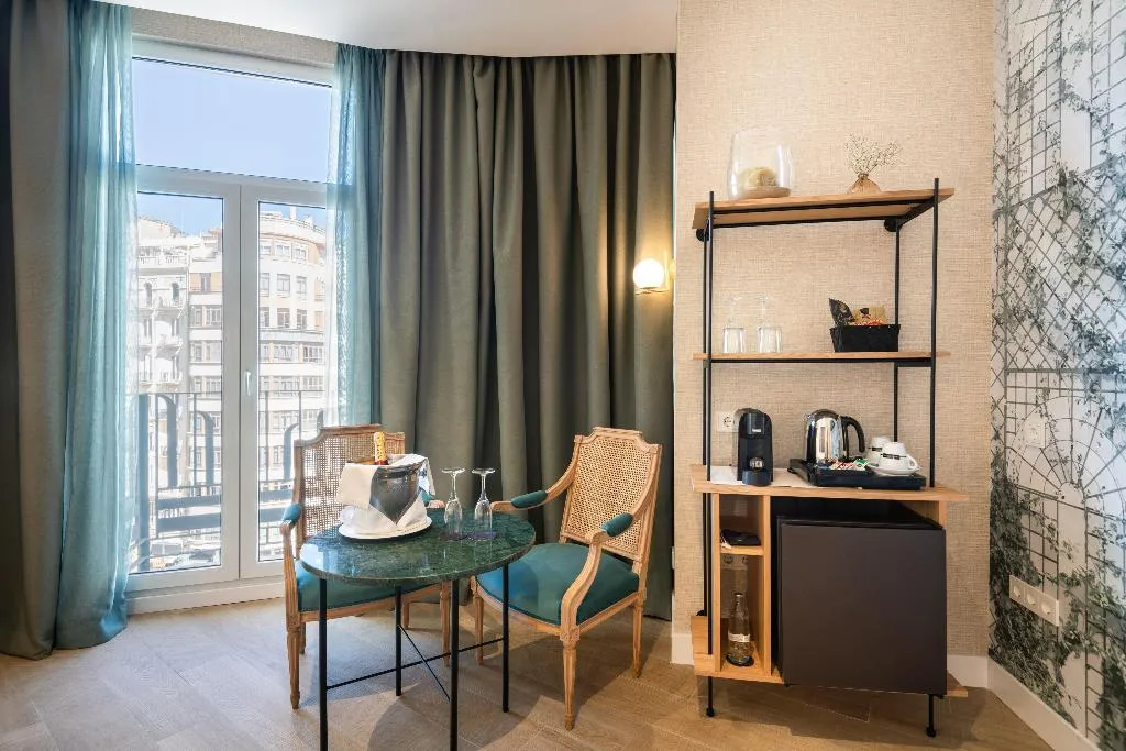 Room PREMIUM WITH VIEWS Room, Melia Plaza, Valencia