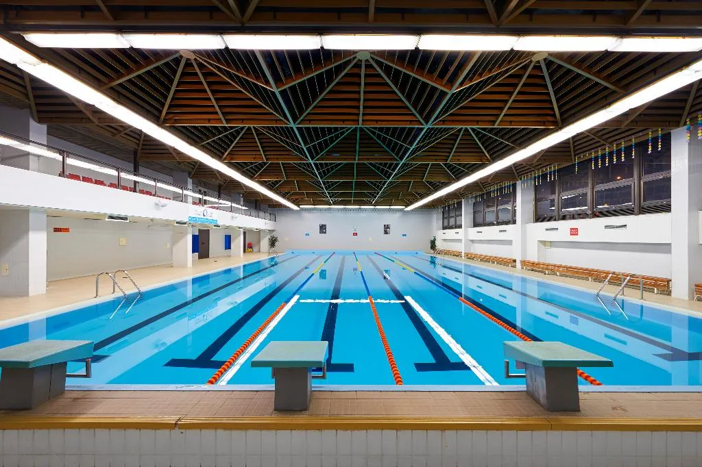 Pool, Olsanka, Prague