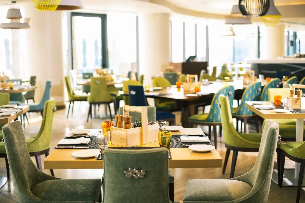 Restaurant, The Retreat Palm Dubai MGallery by Sofitel, Dubai