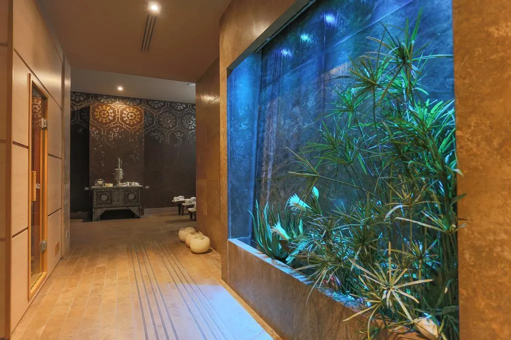 Sports and Entertainment, Hotel Porta Felice, Palermo