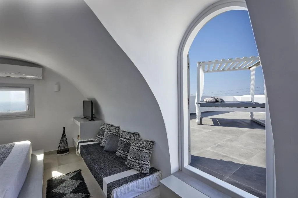 Room, Sunset Faros, Santorini