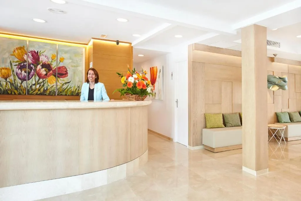 Lobby, Universal Hotel Laguna, Majorca