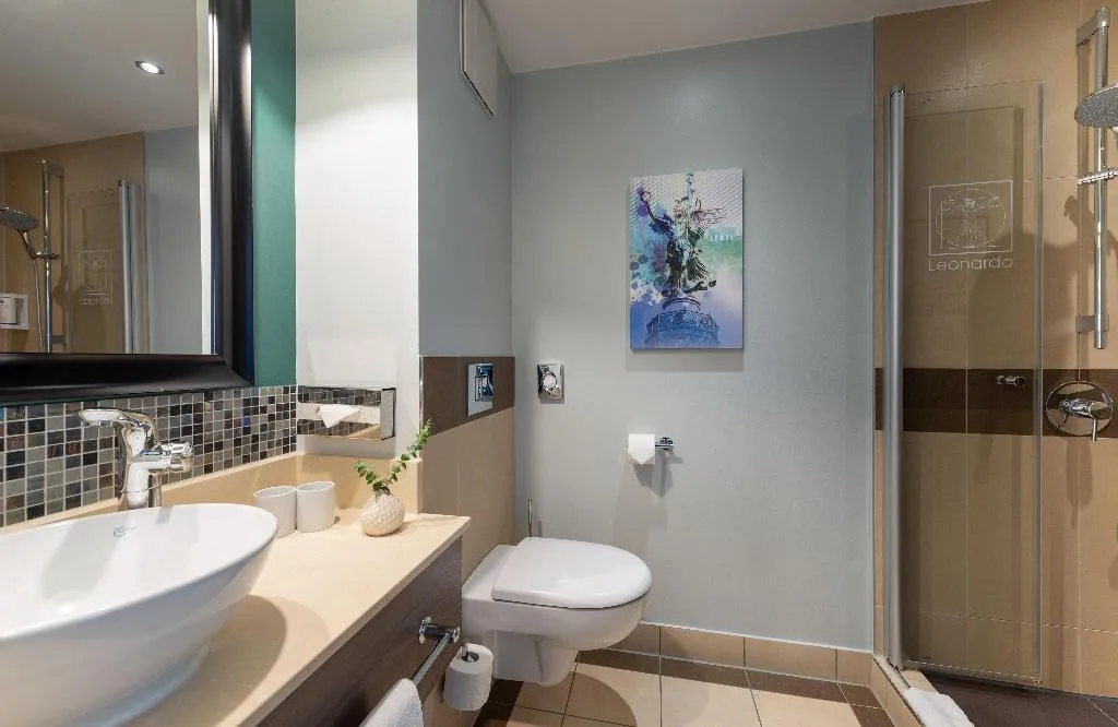 DOUBLE STANDARD Room, Leonardo Royal Hotel Berlin Alexanderplatz, Berlin