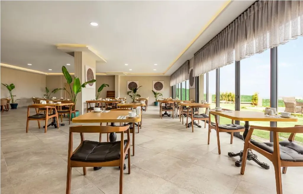Restaurant, Ramada By Wyndham Cesme, Izmir