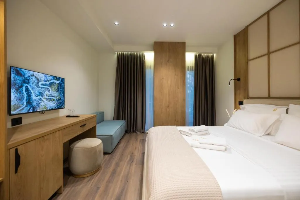 DOUBLE WITH BALCONY Room, Beliz Boutique Hotel, Kavaje