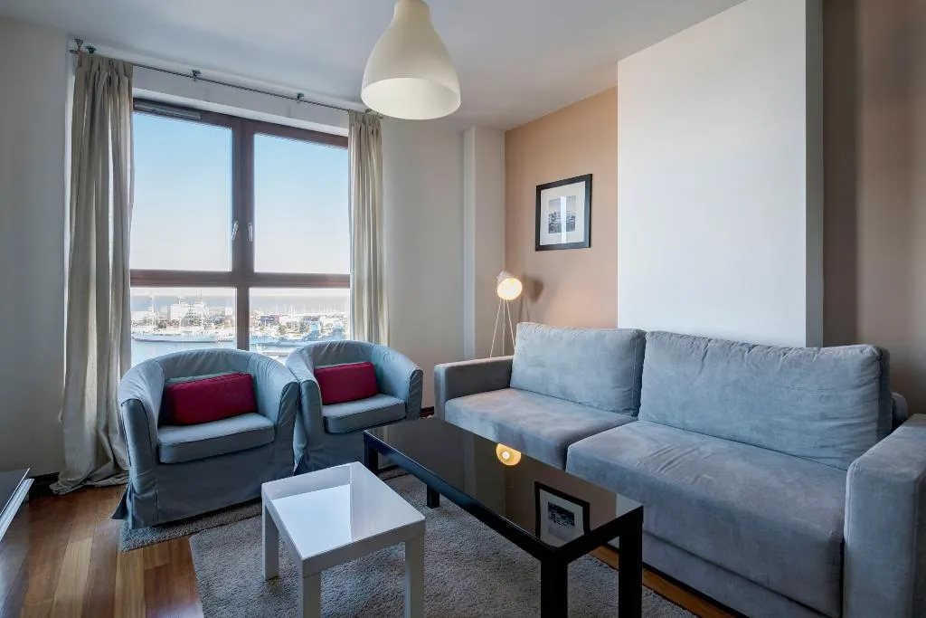 APARTMENT SEA VIEW WITH BALCONY Room, Dom & House - Apartments Sea Towers, Gdansk