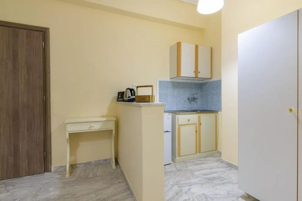 Room, Denise Studios & Apartments, Zante
