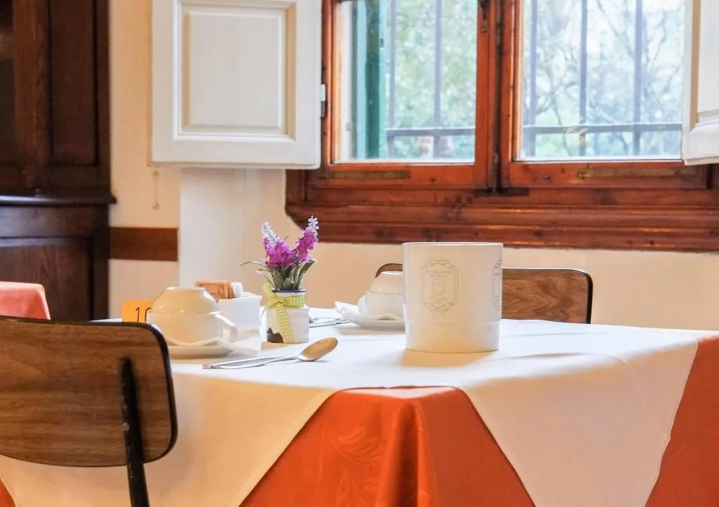 Restaurant, Casa Santo Nome Di Gesu, Florence