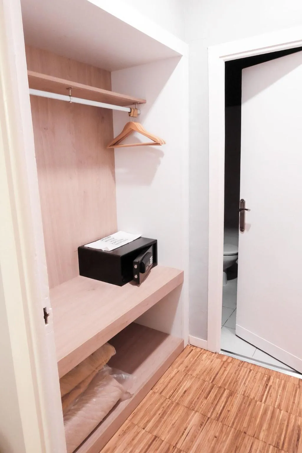 TWIN STANDARD Room, Subur, Costa Brava