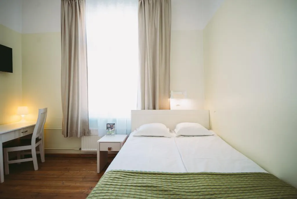 DOUBLE STANDARD Room, Economy Hotel, Tallinn