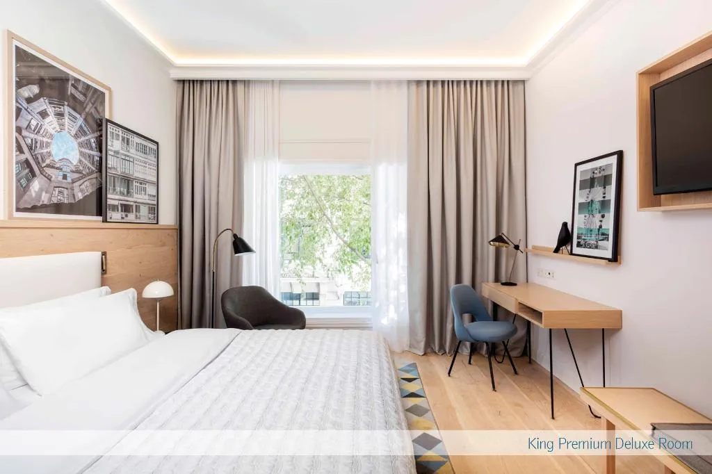 Room, Le Meridien Barcelona, Barcelona
