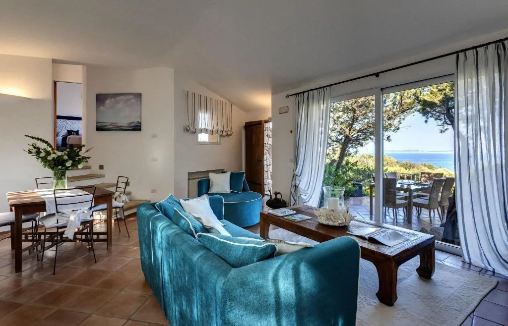 Room, L'Ea Bianca Luxury Resort, Olbia