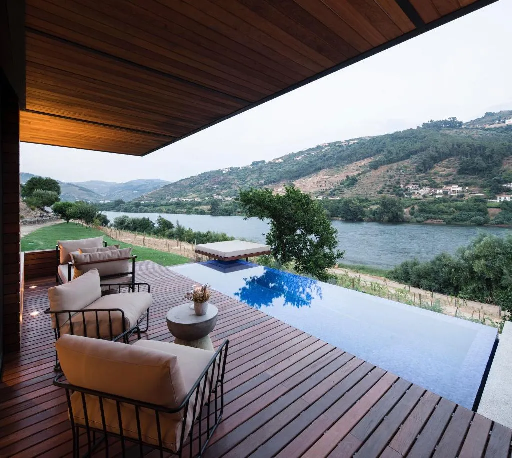 Room, Quinta de S. Bernardo Winery & Farmhouse, Porto
