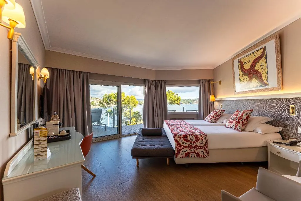 JUNIOR SUITE STANDARD Room, Hotel Gran Fornells Thalasso & Spa, Majorca