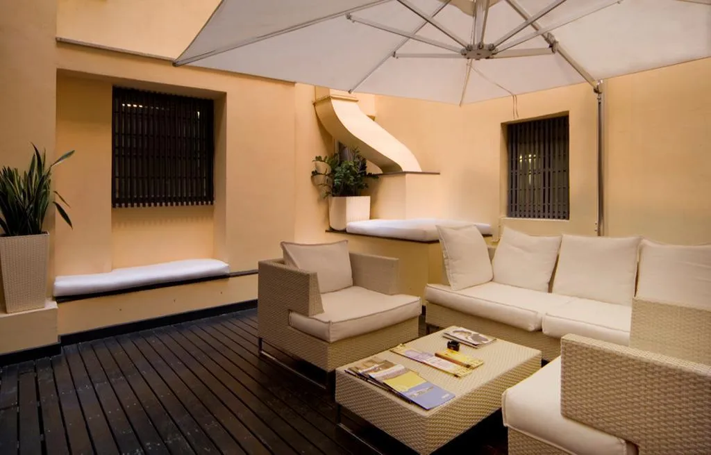 General view, Pantheon Royal Suite, Rome