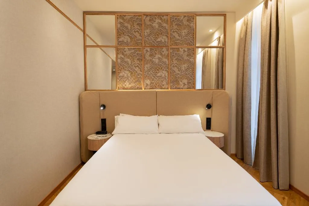 Double or Twin STANDARD Room, Petit Palace Chueca, Madrid