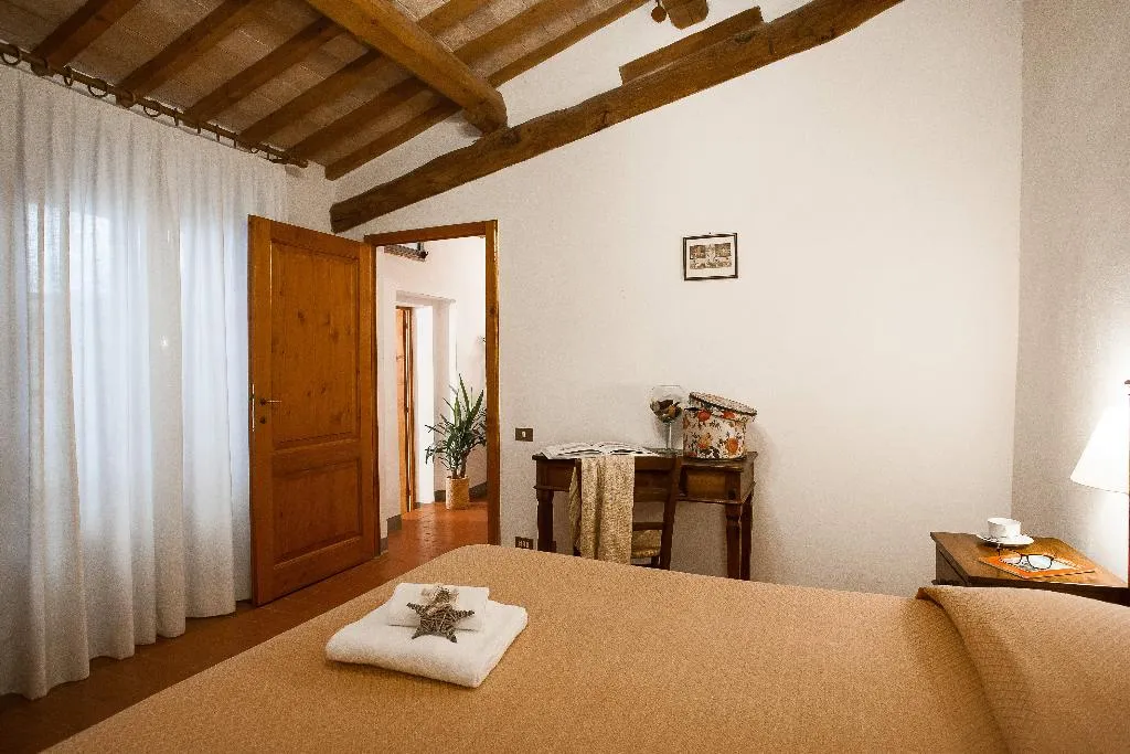APARTMENT TWO BEDROOMS Room, Fattoria Guicciardini, Florence