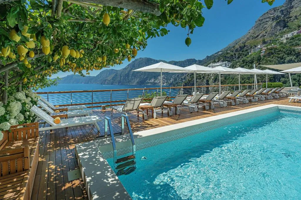 Pool, Casa Angelina, Naples