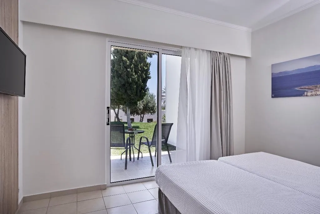 FAMILY ROOM LAND VIEW Room, Labranda Miraluna Village, Rhodes