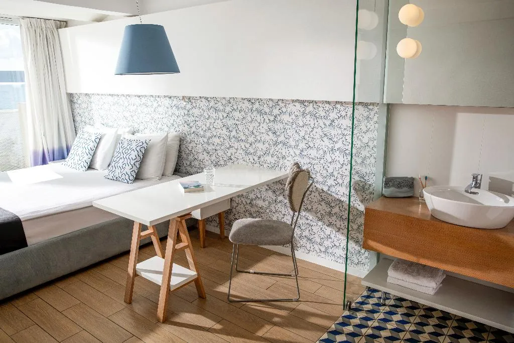 JUNIOR SUITE SEA VIEW Room, TUI Blue Makarska, Split