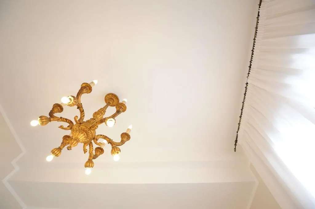 Room, Residenza Borbonica, Naples