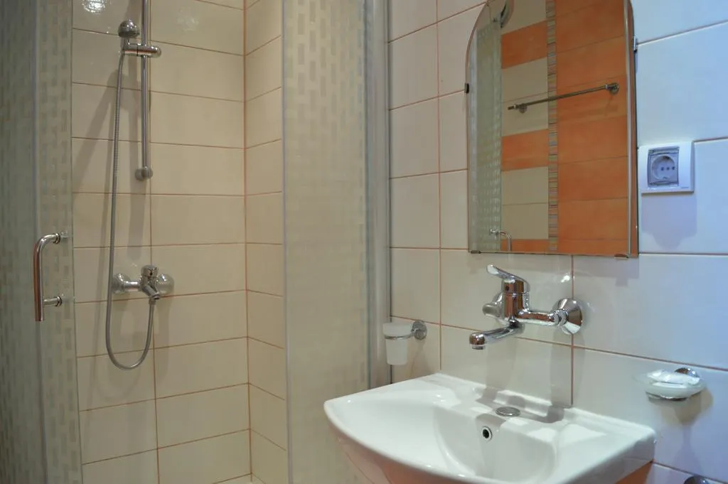 APARTMENT THREE BEDROOMS Room, Garden Beach, Bourgas