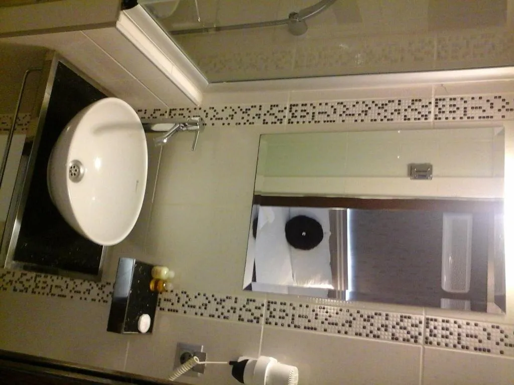 Room, Olimpiyat Otel Izmir, Izmir
