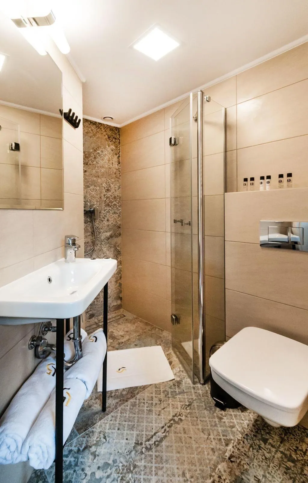 Room, Apartamenty L5, Krakow