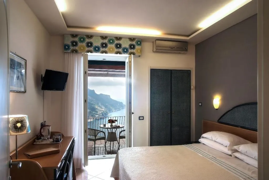 Room, Garden Hotel, Naples