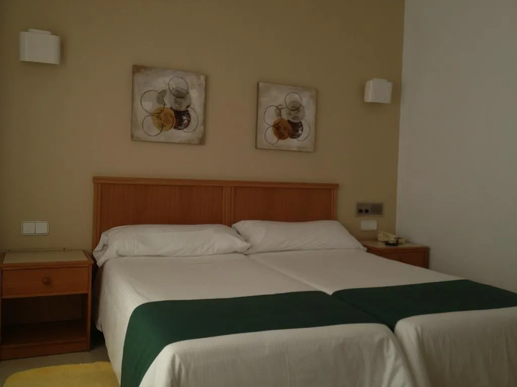General view, Hotel Albatros, Valencia