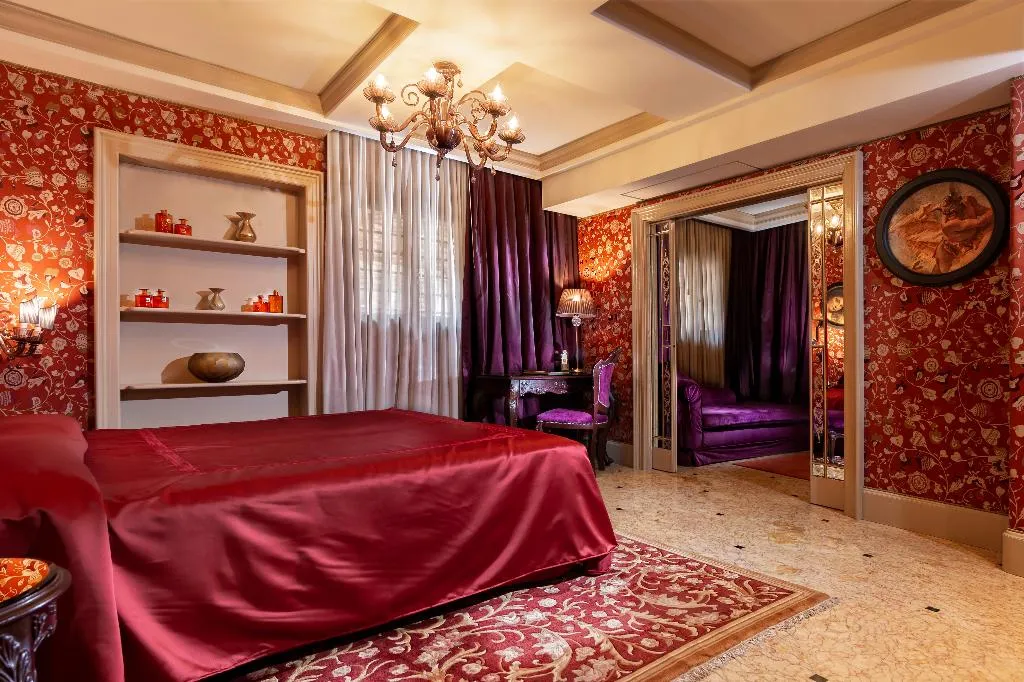 Double or Twin PRESTIGE Room, Palazzetto Madonna, Venice