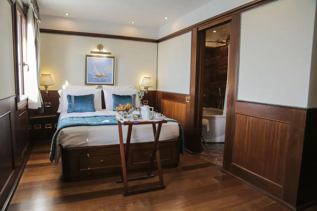 Room, Bucintoro, Venice