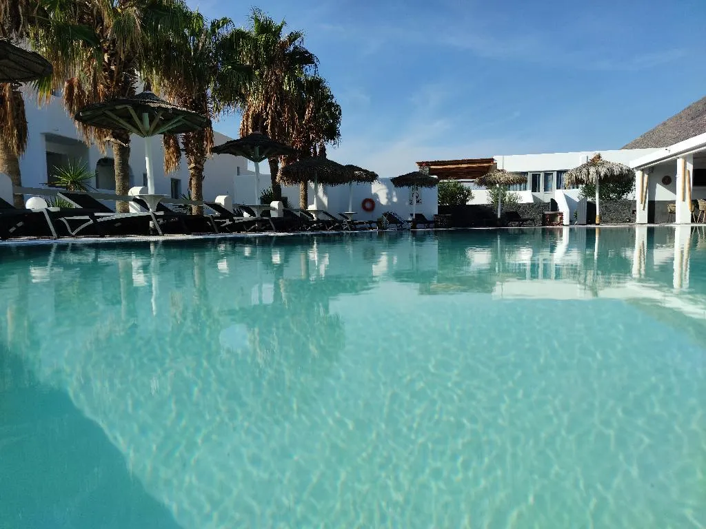 Pool, Sandy's Paradise Infinity, Santorini