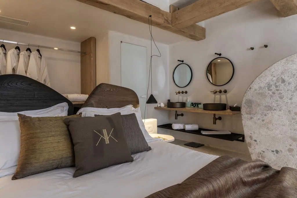 DOUBLE DELUXE WITH PRIVATE POOL Room, Kensho Psarou, Mykonos