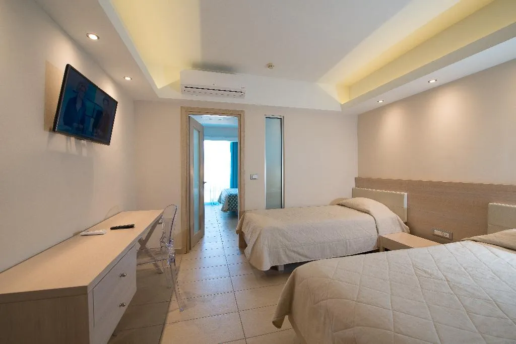 SUITE PREMIUM Room, Royal & Imperial Belvedere Resort, Crete