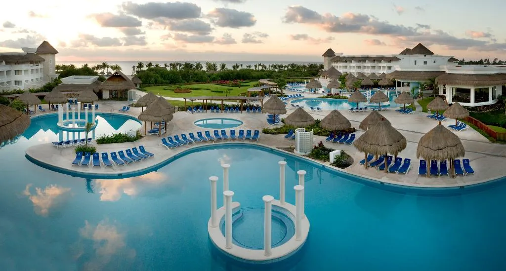 Pool, Grand Sunset Princess All Inclusive, Cancun Area