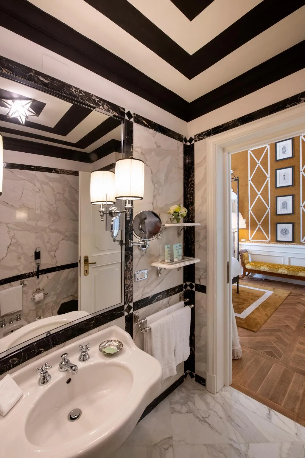SUITE STANDARD Room, Helvetia & Bristol Firenze - Starhotels Collezione, Florence