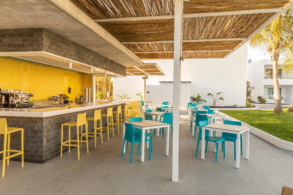 Bar, Oasis Lanz Beach Mate, Lanzarote