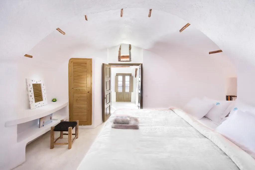 SUITE SUPERIOR Room, Sophia Luxury Suites, Santorini