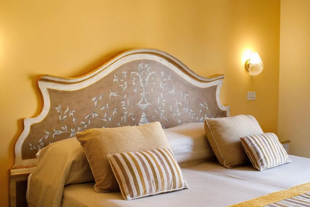 TWIN WITH BALCONY Room, Zi' Teresa, Naples