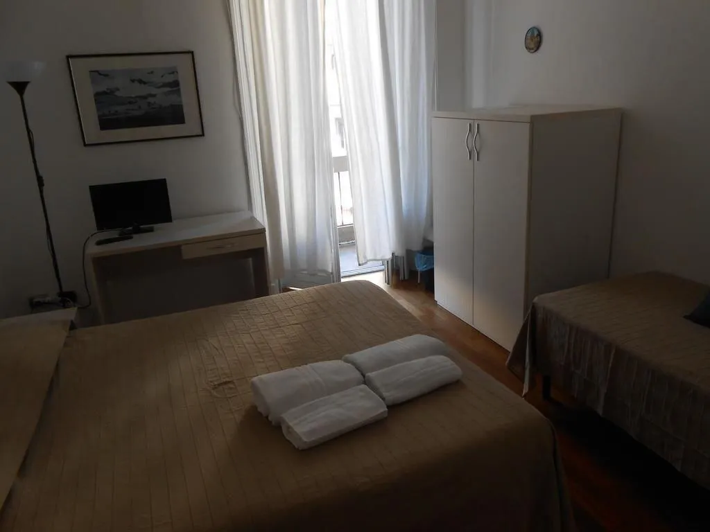 Room, Aldebaran, Milan