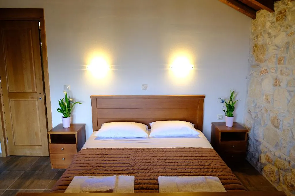 VILLA TWO BEDROOMS Room, Fruit Garden Villas, Halkidiki