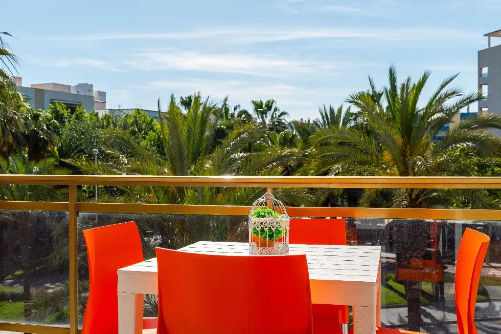 APARTMENT CAPACITY 6 TWO BEDROOMS Room, Los Peces, Costa Dorada