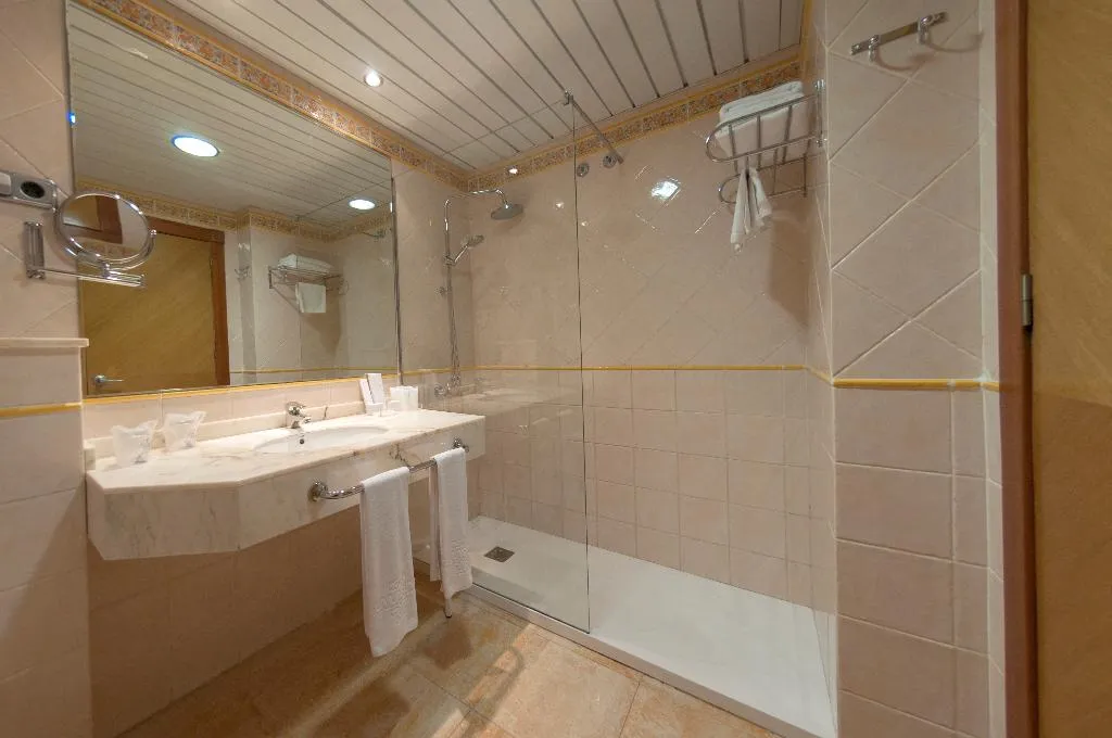 TWIN WITH TERRACE Room, Hotel La Laguna Spa & Golf, Costa Blanca